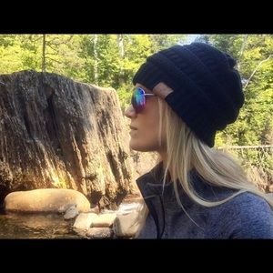 Meet your Posher, Kricket